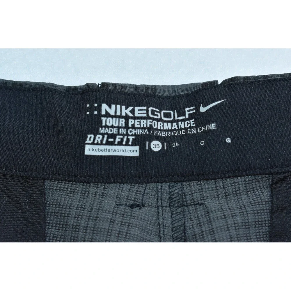 Nike Golf Tour Performance Mens Shorts Size 35 Gray/Black Plaid Chino Flat Front